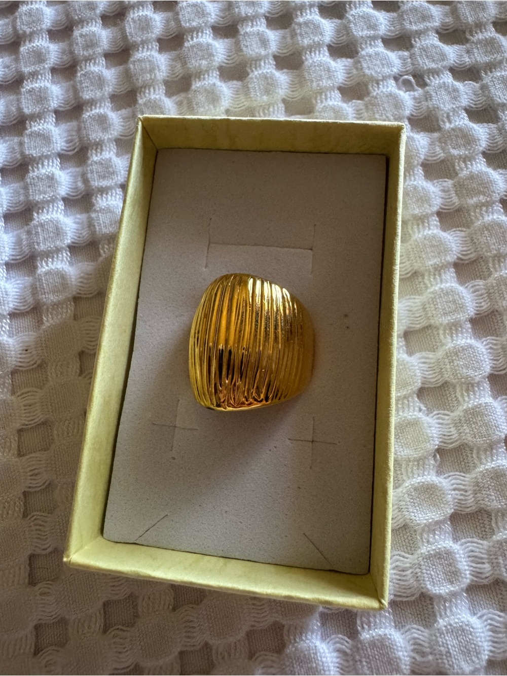18k itaor resin italy Ribbed Dome Gold Statement Ring for Women